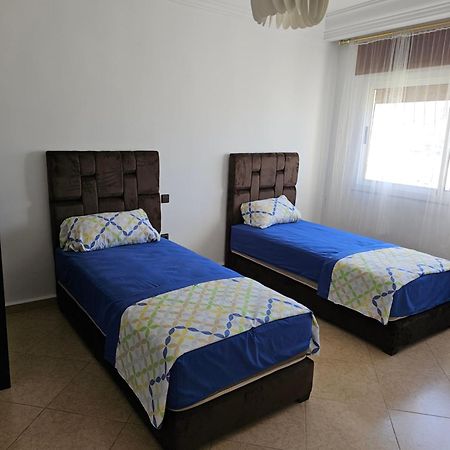 Vaste Appartement Au Centre De Tétouan Exterior foto