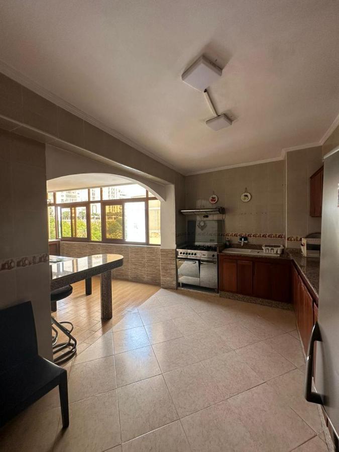 Vaste Appartement Au Centre De Tétouan Exterior foto